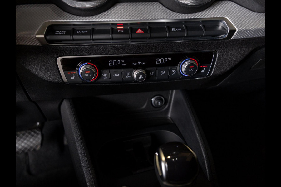 Audi Q2 35 TFSI S Edition / 150pk / Leder / Stoelverwarming / Keyless entry / Matrix LED / Adaptieve cruise control /