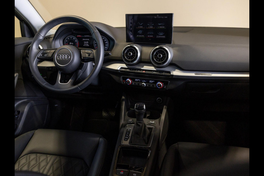 Audi Q2 35 TFSI S Edition / 150pk / Leder / Stoelverwarming / Keyless entry / Matrix LED / Adaptieve cruise control /