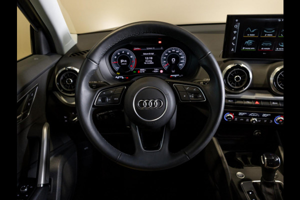 Audi Q2 35 TFSI S-Line Edition / 150pk / Leder / Stoelverwarming / Keyless entry / Matrix LED / Adaptieve cruise control /