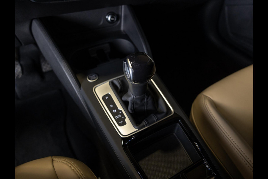 Audi Q2 35 TFSI S-Line Edition / 150pk / Leder / Stoelverwarming / Keyless entry / Matrix LED / Adaptieve cruise control /
