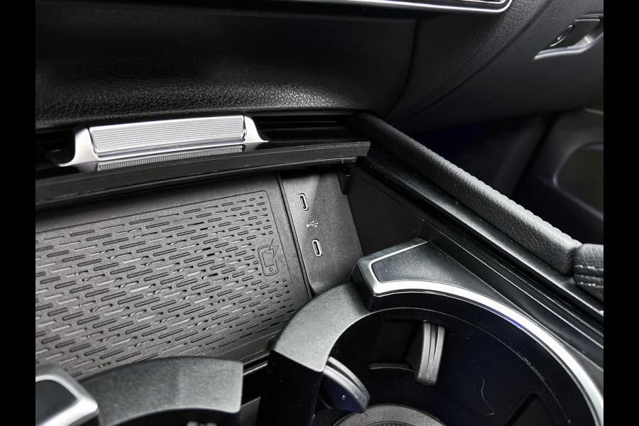 Mercedes-Benz GLE Coupé 400 e 4MATIC AMG Plug-In Hybride AMG Line | Night Pakket | 22 Inch AMG Velgen | Burmester® | Panorama schuif-Kanteldak. Inclusief 24 maanden MB Certified garantie voor Europa.