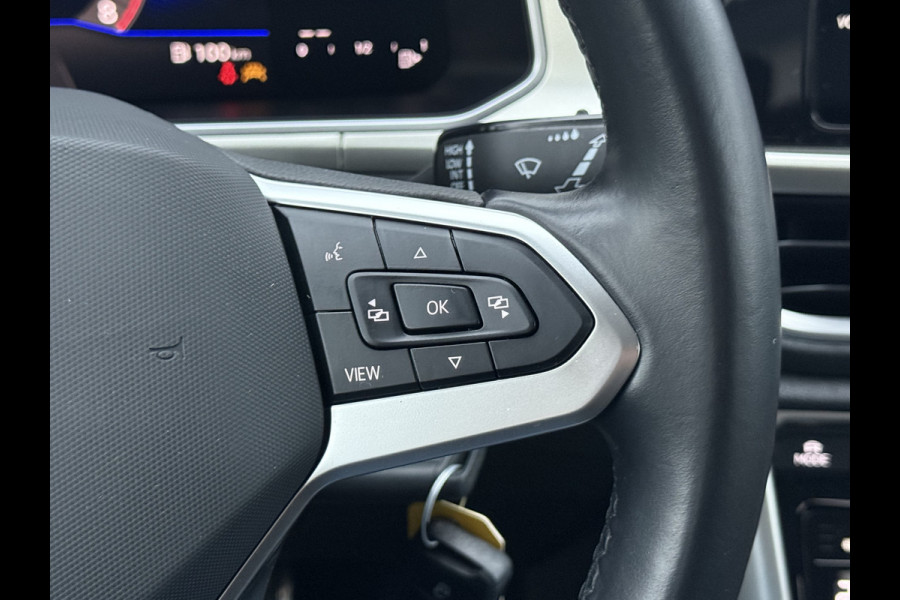 Volkswagen T-Roc 1.5 TSI Move | CarPlay | Camera | Cruise | LED | DAB+ | 17 inch