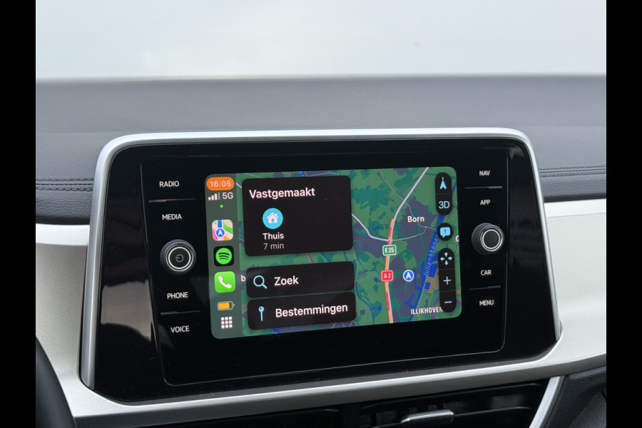 Volkswagen T-Roc 1.5 TSI Move | CarPlay | Camera | Cruise | LED | DAB+ | 17 inch