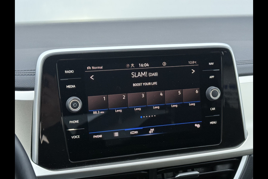 Volkswagen T-Roc 1.5 TSI Move | CarPlay | Camera | Cruise | LED | DAB+ | 17 inch