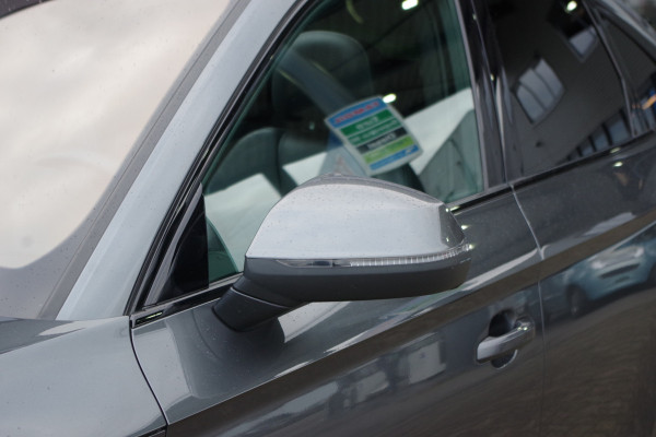 Audi Q5 Sportback 55 TFSI e 367 PK S-Line edition Competition PHEV, Luchtvering, Panoramadak, RS-Leder,