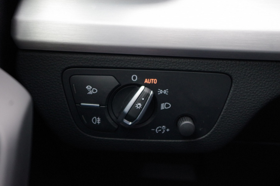 Audi Q5 Sportback 55 TFSI e 367 PK S-Line edition Competition PHEV, Luchtvering, Panoramadak, RS-Leder,