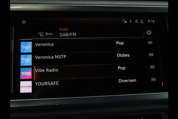 Audi Q3 45 TFSIe S edition | Leder | Stoelverwarming | Adaptive cruise | Camera | Carplay | Sfeerverlichting | Navigatie | Sonos 3D Sound | Climate control | Parkeerhulp | Full LED | S Line | PHEV | Plug In