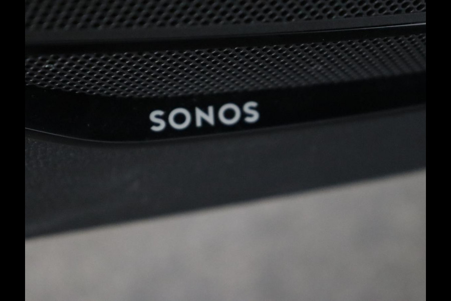 Audi Q3 45 TFSIe S edition | Leder | Stoelverwarming | Adaptive cruise | Camera | Carplay | Sfeerverlichting | Navigatie | Sonos 3D Sound | Climate control | Parkeerhulp | Full LED | S Line | PHEV | Plug In