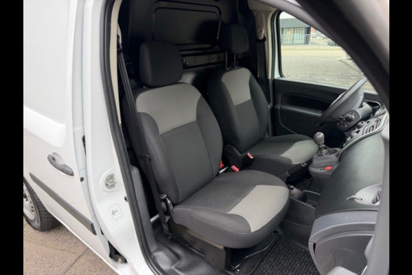 Renault Kangoo 1.5 Blue dCi 80 Comfort AIRCO I NAVI I TREKHAAK I NW DISTRIBUTIE I 1e EIGENAAR I COMPLETE ONDERHOUDSHISTORIE