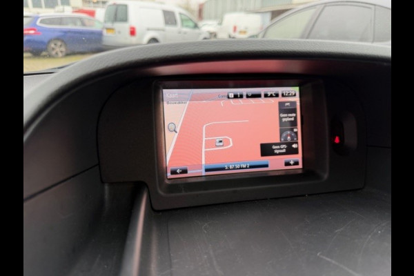 Renault Kangoo 1.5 Blue dCi 80 Comfort AIRCO I NAVI I TREKHAAK I NW DISTRIBUTIE I 1e EIGENAAR I COMPLETE ONDERHOUDSHISTORIE