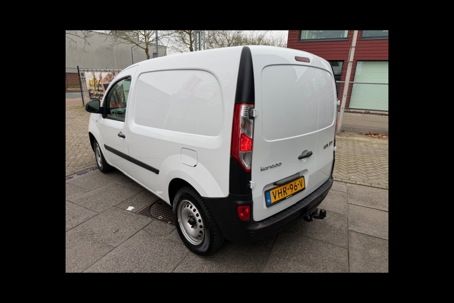 Renault Kangoo 1.5 Blue dCi 80 Comfort AIRCO I NAVI I TREKHAAK I NW DISTRIBUTIE I 1e EIGENAAR I COMPLETE ONDERHOUDSHISTORIE