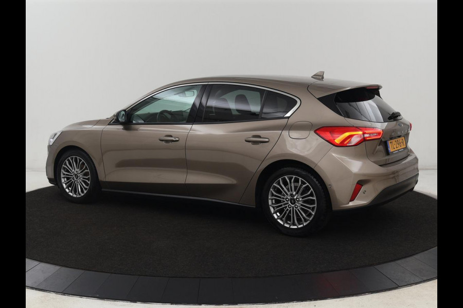 Ford Focus 1.0 EcoBoost Titanium | Adaptive Cruise | Bang & Olufsen | Stoel & Stuurverwarming | Camera | Full LED | Park Assist | DAB+ | Climate control | Parkeerhylp | Carplay | Navigatie