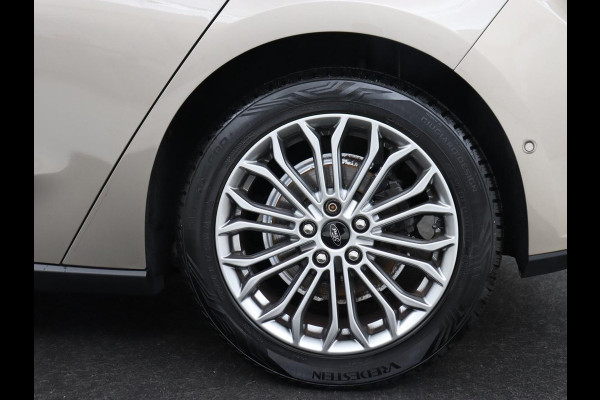 Ford Focus 1.0 EcoBoost Titanium | Adaptive Cruise | Bang & Olufsen | Stoel & Stuurverwarming | Camera | Full LED | Park Assist | DAB+ | Climate control | Parkeerhylp | Carplay | Navigatie