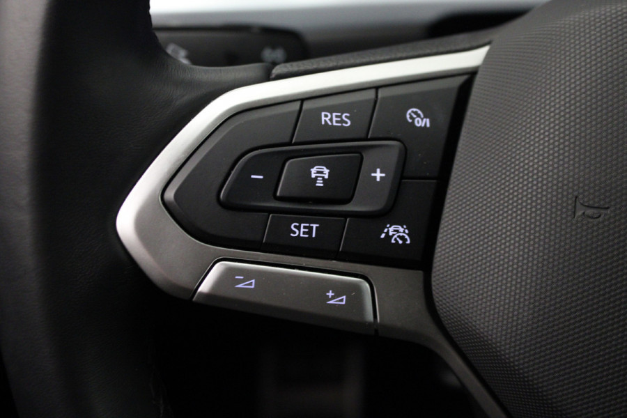 Volkswagen T-Roc 1.5 TSI Goal Edition |Stoelverwarming|Navi|