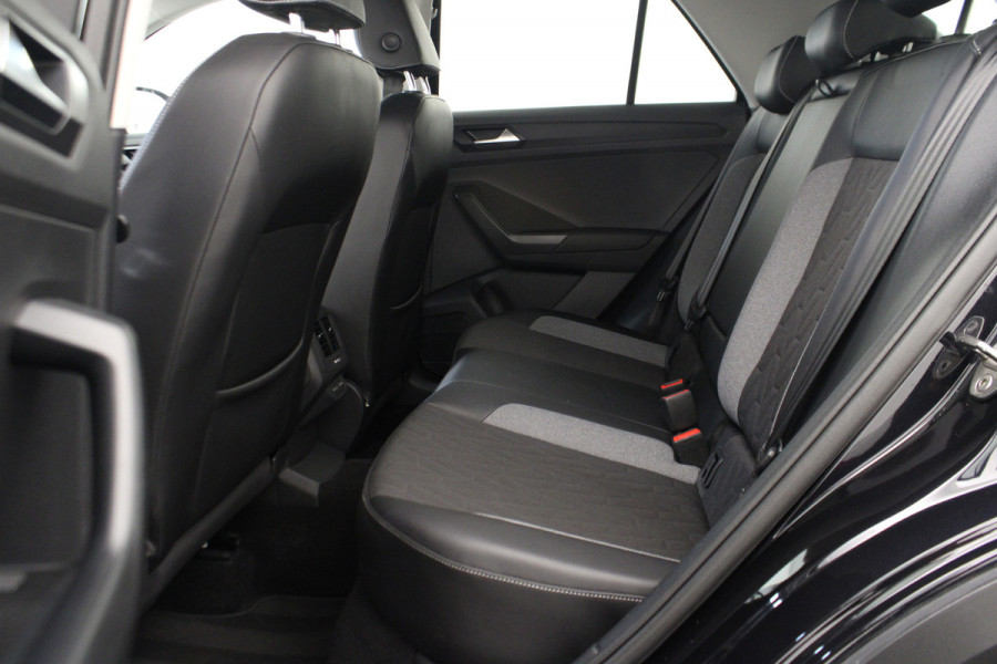 Volkswagen T-Roc 1.5 TSI Goal Edition |Stoelverwarming|Navi|