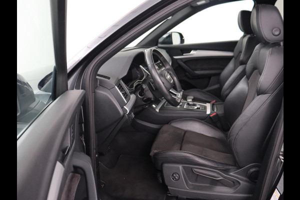 Audi Q5 55 TFSIe quattro S edition | Panoramadak | Carplay | Stoelverwarming | Trekhaak | Adaptive cruise | 20'' | Leder/Alcantara | Camera | Navigatie | DAB | Virtual Cockpit | Full LED | S Line | PHEV | Plug In