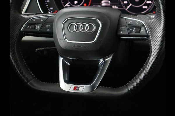 Audi Q5 55 TFSIe quattro S edition | Panoramadak | Carplay | Stoelverwarming | Trekhaak | Adaptive cruise | 20'' | Leder/Alcantara | Camera | Navigatie | DAB | Virtual Cockpit | Full LED | S Line | PHEV | Plug In
