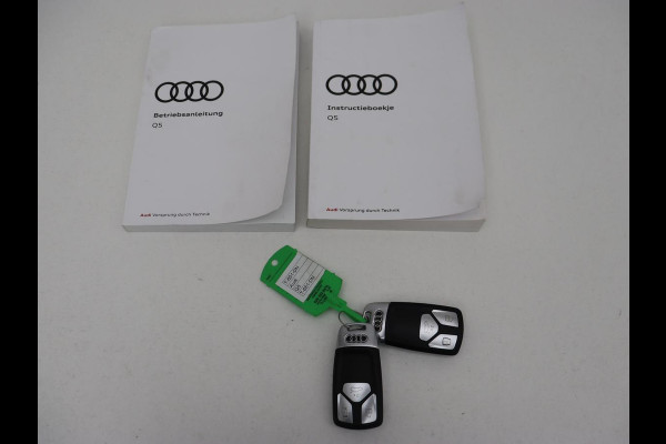 Audi Q5 55 TFSIe quattro S edition | Panoramadak | Carplay | Stoelverwarming | Trekhaak | Adaptive cruise | 20'' | Leder/Alcantara | Camera | Navigatie | DAB | Virtual Cockpit | Full LED | S Line | PHEV | Plug In