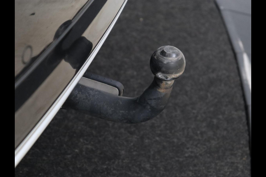 Audi Q5 55 TFSIe quattro S edition | Panoramadak | Carplay | Stoelverwarming | Trekhaak | Adaptive cruise | 20'' | Leder/Alcantara | Camera | Navigatie | DAB | Virtual Cockpit | Full LED | S Line | PHEV | Plug In