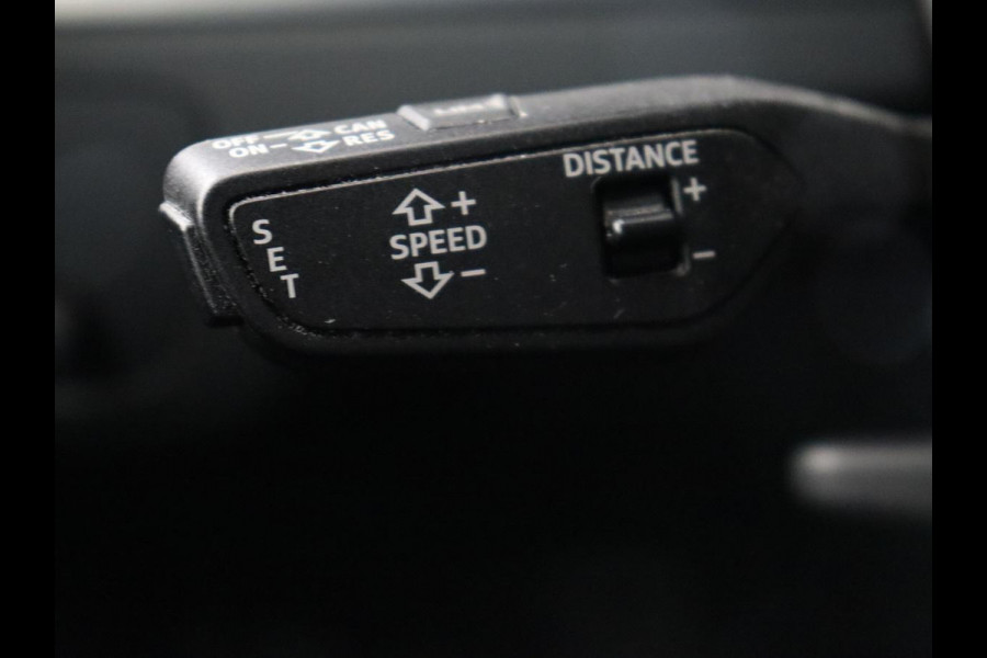 Audi Q5 55 TFSIe quattro S edition | Panoramadak | Carplay | Stoelverwarming | Trekhaak | Adaptive cruise | 20'' | Leder/Alcantara | Camera | Navigatie | DAB | Virtual Cockpit | Full LED | S Line | PHEV | Plug In