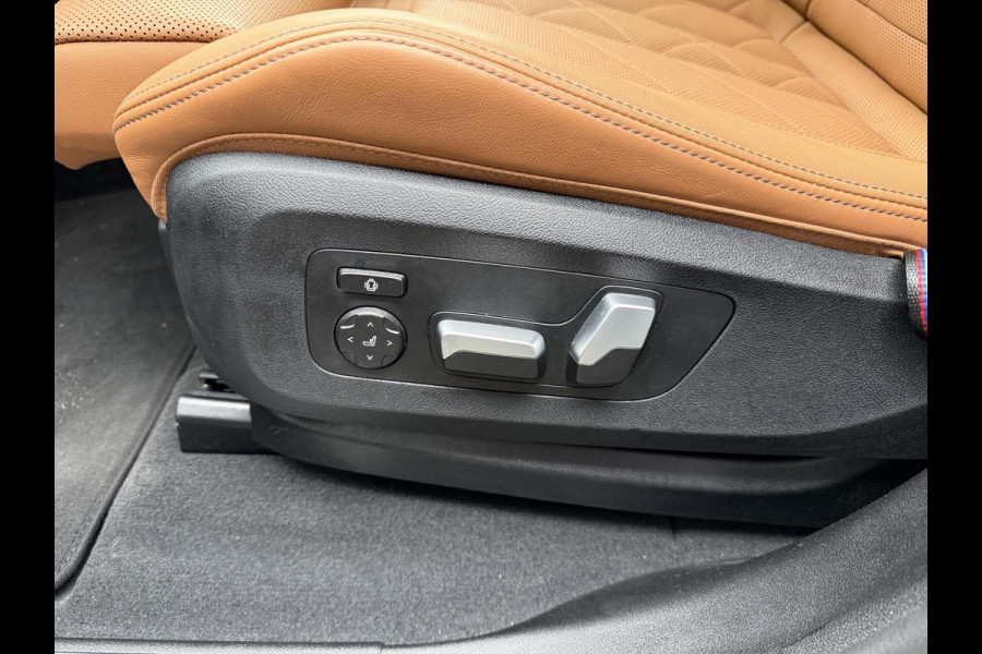 BMW X5 xDrive50e M SPORT HEADUP PANO 22 INCH