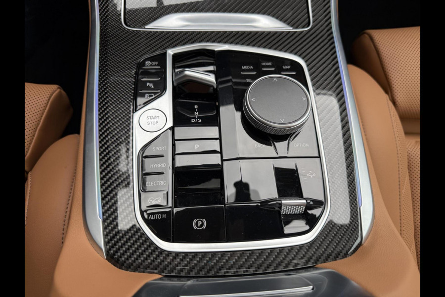 BMW X5 xDrive50e M SPORT HEADUP PANO 22 INCH