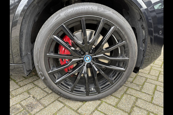 BMW X5 xDrive50e M SPORT HEADUP PANO 22 INCH
