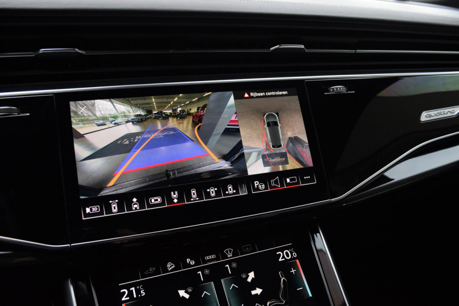Audi Q8 55 TFSI e Quattro / 2x S-line/ Standkachel/ Luchtvering/ Panoramadak/ Trekhaak/ 280kW (381PK)