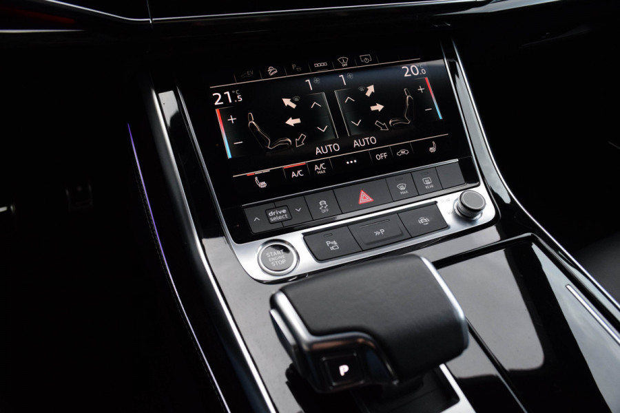 Audi Q8 55 TFSI e Quattro / 2x S-line/ Standkachel/ Luchtvering/ Panoramadak/ Trekhaak/ 280kW (381PK)