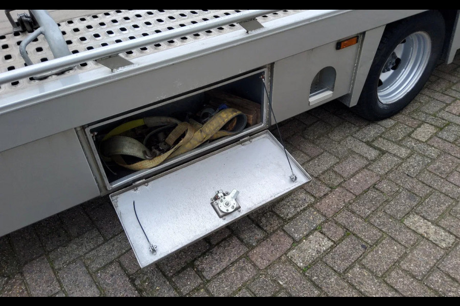 Renault Master 165 PK OPRIJWAGEN MET HULPLUCHTVERING VFJ-63-R + AANHANGER 38-WV-VV
