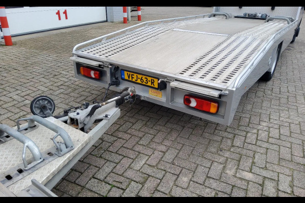 Renault Master 165 PK OPRIJWAGEN MET HULPLUCHTVERING VFJ-63-R + AANHANGER 38-WV-VV