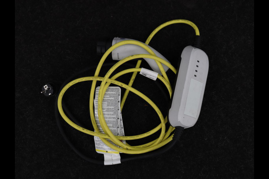 Volkswagen Tiguan 1.4 TSI eHybrid R-Line | Panoramadak | Trekhaak | Head-Up | Stoelverwarming | Adaptive cruise | Camera | Carplay | Matrix LED | Navigatie | 19'' | Virtual Cockpit | PHEV | Plug In