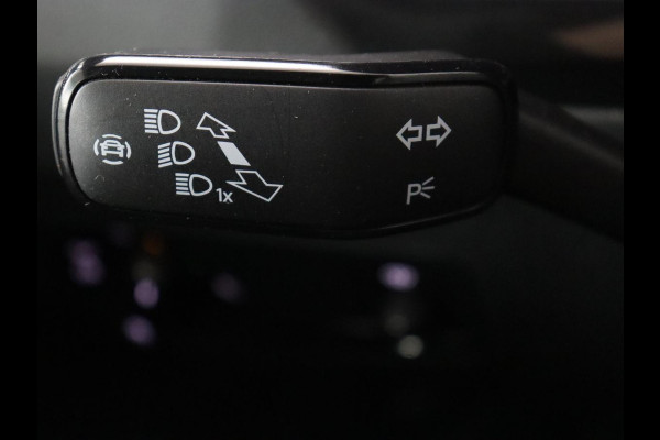 Volkswagen Tiguan 1.4 TSI eHybrid R-Line | Panoramadak | Trekhaak | Head-Up | Stoelverwarming | Adaptive cruise | Camera | Carplay | Matrix LED | Navigatie | 19'' | Virtual Cockpit | PHEV | Plug In