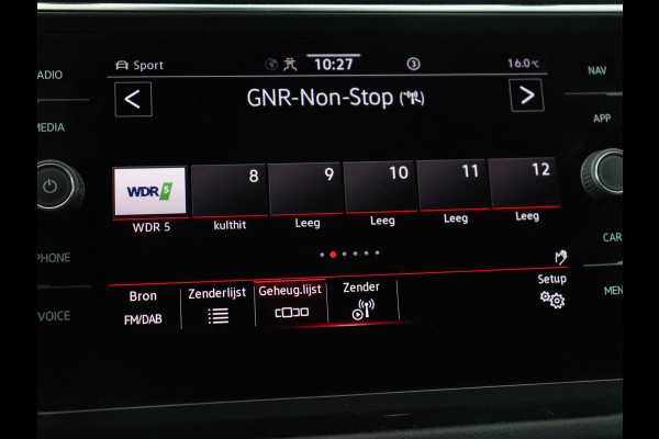 Volkswagen Tiguan 1.4 TSI eHybrid R-Line | Panoramadak | Trekhaak | Head-Up | Stoelverwarming | Adaptive cruise | Camera | Carplay | Matrix LED | Navigatie | 19'' | Virtual Cockpit | PHEV | Plug In