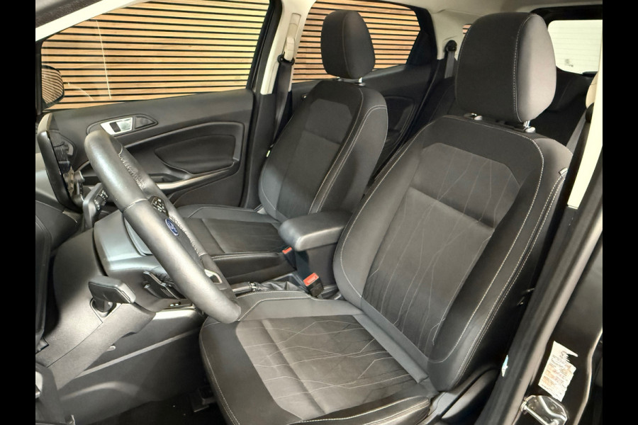 Ford EcoSport 1.0 EcoBoost Titanium Automaat | Navigatie | PDC Voor + Achter | Stoelverwarming