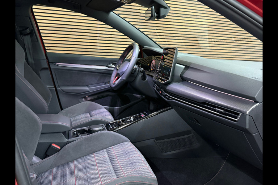 Volkswagen Golf 8.5 GTI 265 PK Black Style | Full Option | Pano | HuD | 360cam | Harman/Kardon | IQ.Light | Comfort pakket Premium