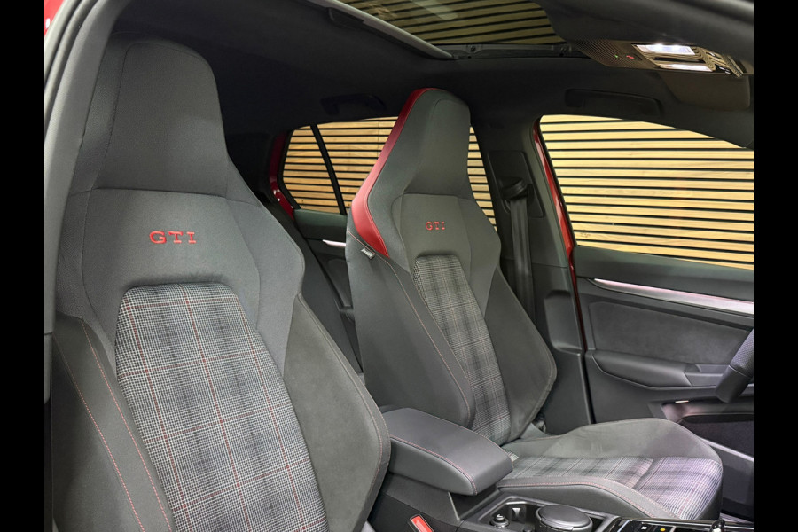 Volkswagen Golf 8.5 GTI 265 PK Black Style | Full Option | Pano | HuD | 360cam | Harman/Kardon | IQ.Light | Comfort pakket Premium