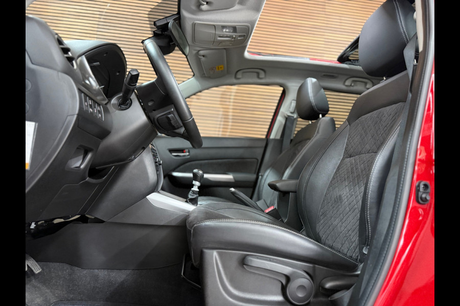 Suzuki Vitara 1.4 Boosterjet Style Smart Hybrid | Panoramadak | Adaptive Cruise Control
