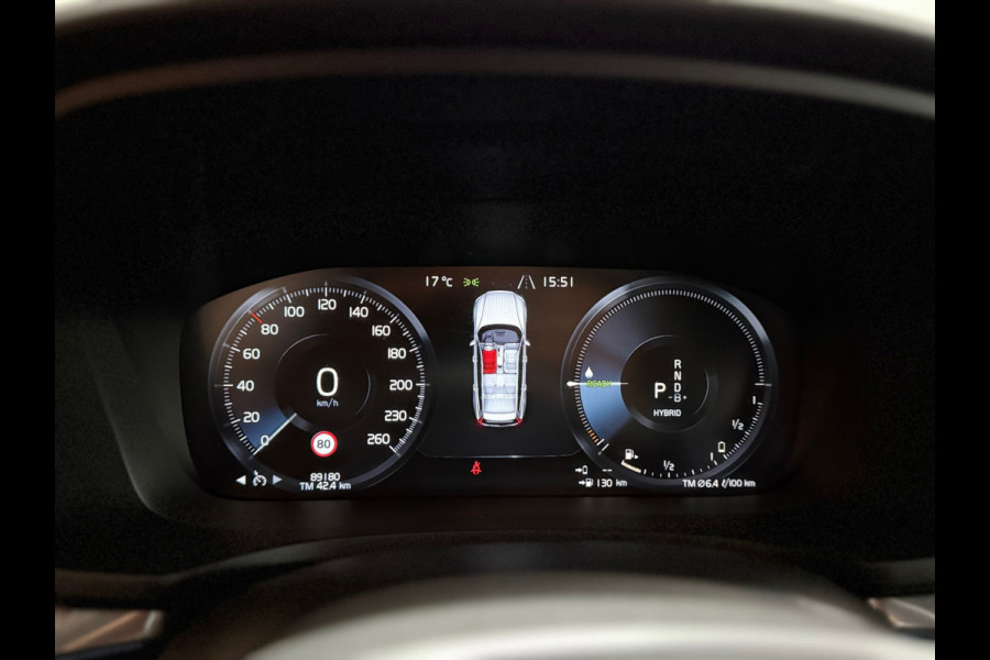 Volvo V60 2.0 T8 Recharge AWD R-Design | Panoramadak | Leder | BLIS | Memory