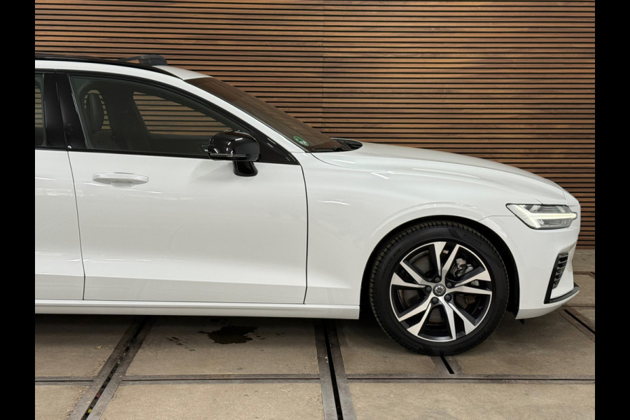 Volvo V60 2.0 T8 Recharge AWD R-Design | Panoramadak | Leder | BLIS | Memory