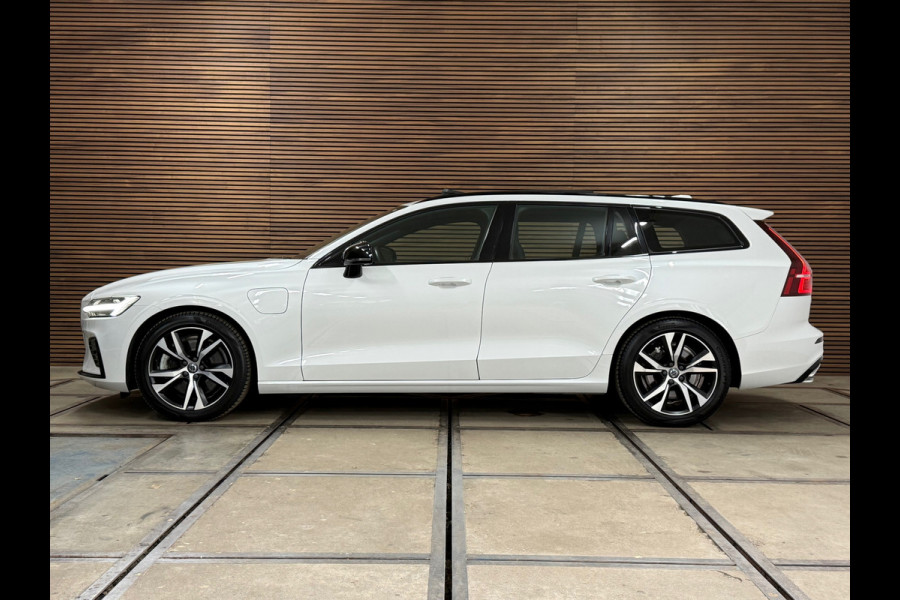 Volvo V60 2.0 T8 Recharge AWD R-Design | Panoramadak | Leder | BLIS | Memory