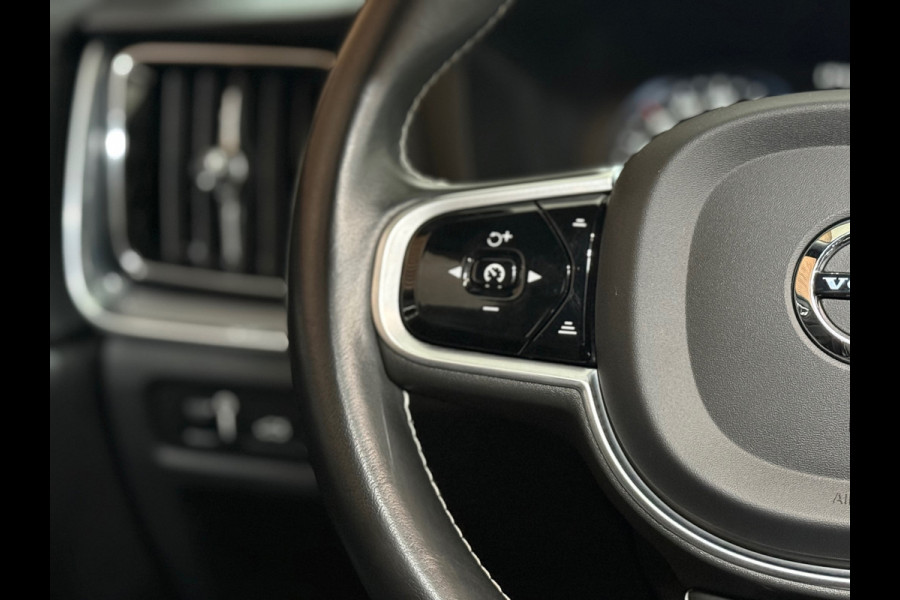 Volvo V60 2.0 T8 Recharge AWD R-Design | Panoramadak | Leder | BLIS | Memory