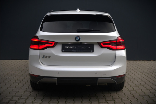 BMW iX3 High Executive 80 kWh | Panoramadak | Keyless | Stoelverwarming | Harman Kardon | Memory Seat | Head-Up Display | 360 Camera | Adaptief Onderstel | Trekhaak | Adaptive LED | Elektrische Stoelen | Apple Carplay | N