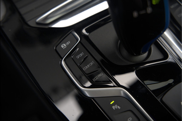 BMW iX3 High Executive 80 kWh | Panoramadak | Keyless | Stoelverwarming | Harman Kardon | Memory Seat | Head-Up Display | 360 Camera | Adaptief Onderstel | Trekhaak | Adaptive LED | Elektrische Stoelen | Apple Carplay | N