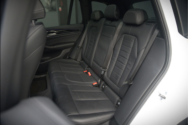 BMW iX3 High Executive 80 kWh | Panoramadak | Keyless | Stoelverwarming | Harman Kardon | Memory Seat | Head-Up Display | 360 Camera | Adaptief Onderstel | Trekhaak | Adaptive LED | Elektrische Stoelen | Apple Carplay | N