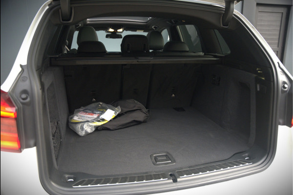 BMW iX3 High Executive 80 kWh | Panoramadak | Keyless | Stoelverwarming | Harman Kardon | Memory Seat | Head-Up Display | 360 Camera | Adaptief Onderstel | Trekhaak | Adaptive LED | Elektrische Stoelen | Apple Carplay | N