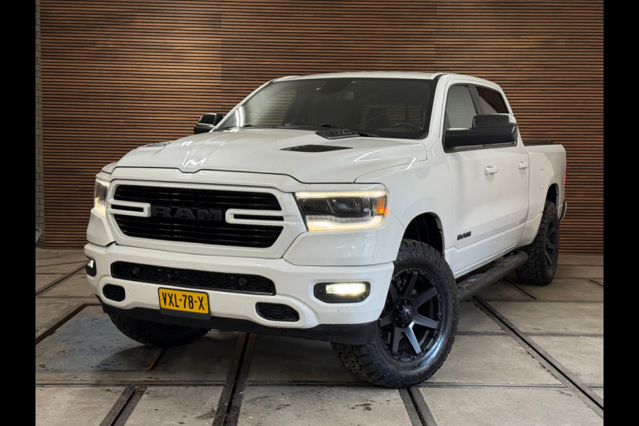 Dodge Ram 1500 5.7 V8 4x4 Crew Cab 5'7 Sport | Soft Cover | Full option | Camera | Trekhaak | White Edition |