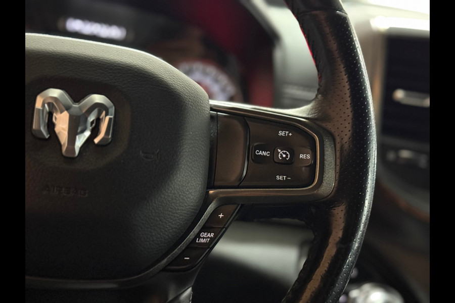 Dodge Ram 1500 5.7 V8 4x4 Crew Cab 5'7 Sport | Soft Cover | Full option | Camera | Trekhaak | White Edition |