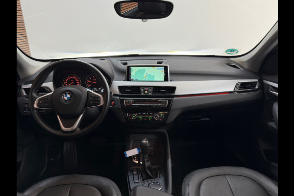 BMW X1 SDrive20i Centennial High Executive | Leer | Navigatie | HUD