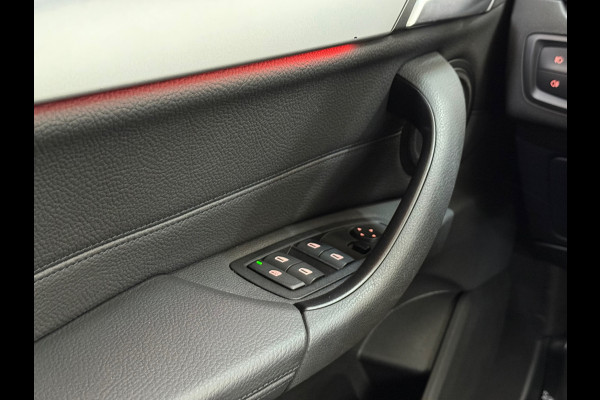 BMW X1 SDrive20i Centennial High Executive | Leer | Navigatie | HUD